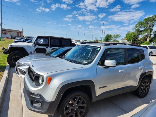 2017 Jeep Renegade Altitude 4x4 in Oklahoma City, OK - Ted Moore Auto Group