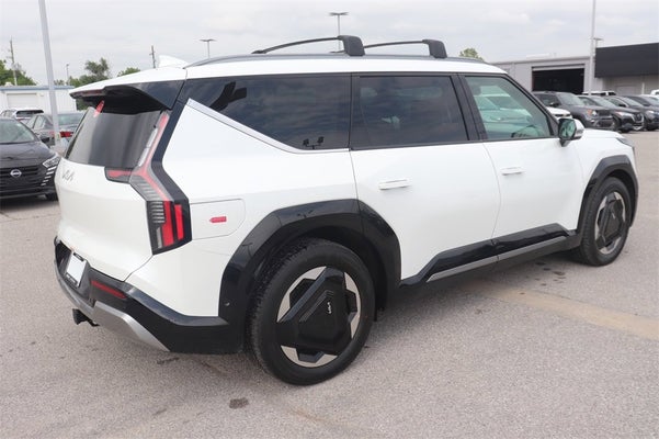 2024 Kia EV9 Land in Oklahoma City, OK - Ted Moore Auto Group