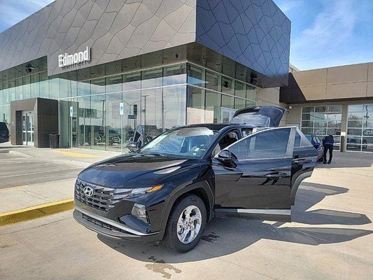 2024 Hyundai Tucson SE AWD in Oklahoma City, OK - Ted Moore Auto Group