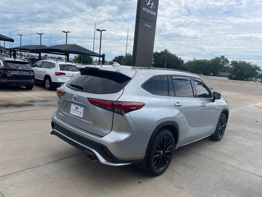 2023 Toyota Highlander XLE in Oklahoma City, OK - Ted Moore Auto Group