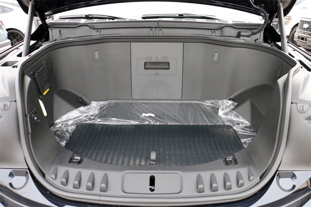 2025 Ford F-150 Lightning Flash™