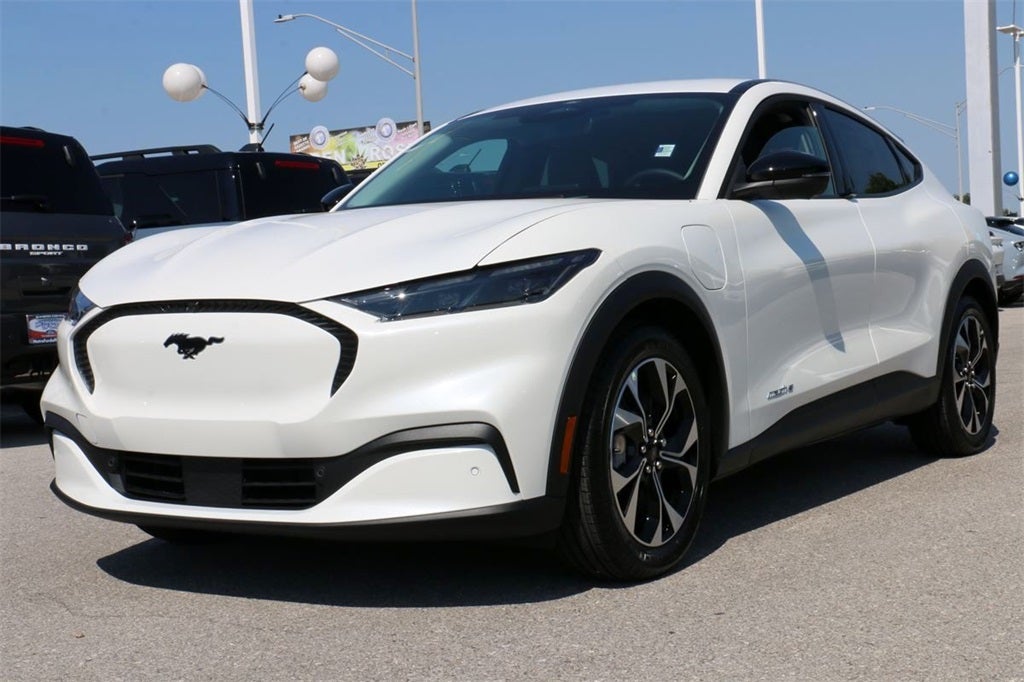 2025 Ford Mustang Mach-E Select