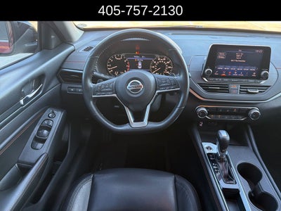 2022 Nissan Altima 2.5 SR