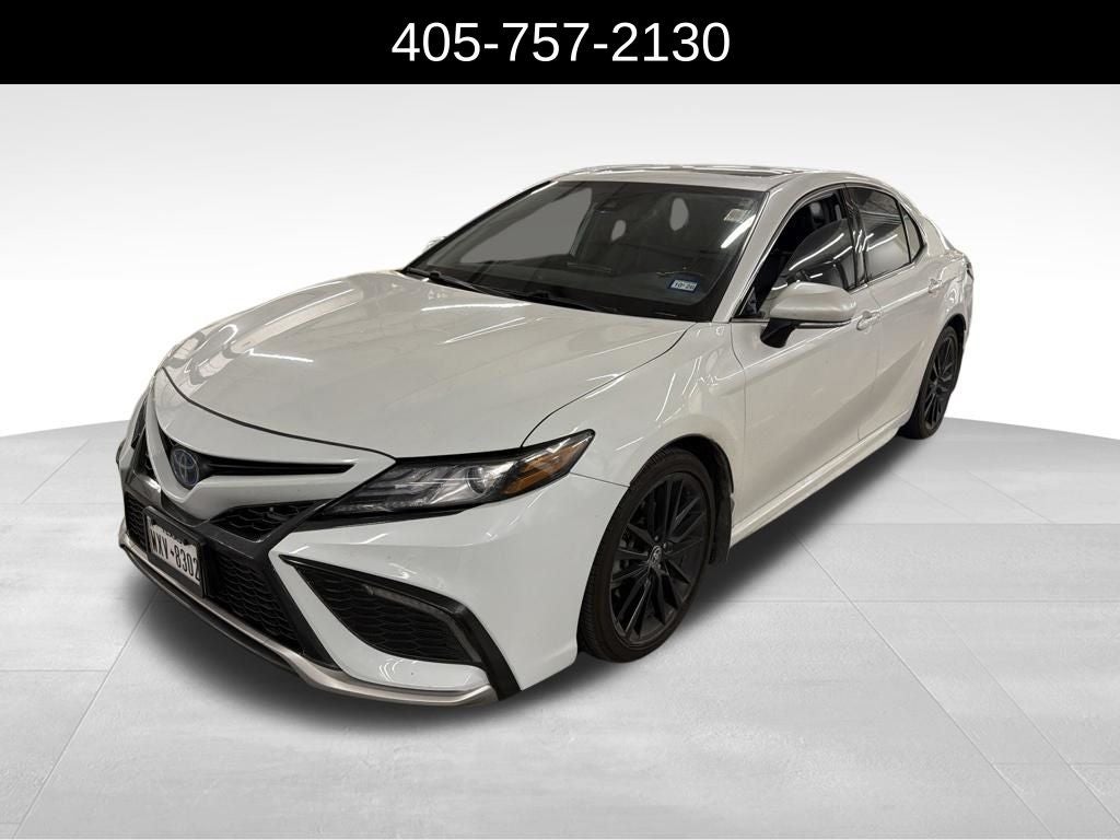 2022 Toyota Camry Hybrid XSE