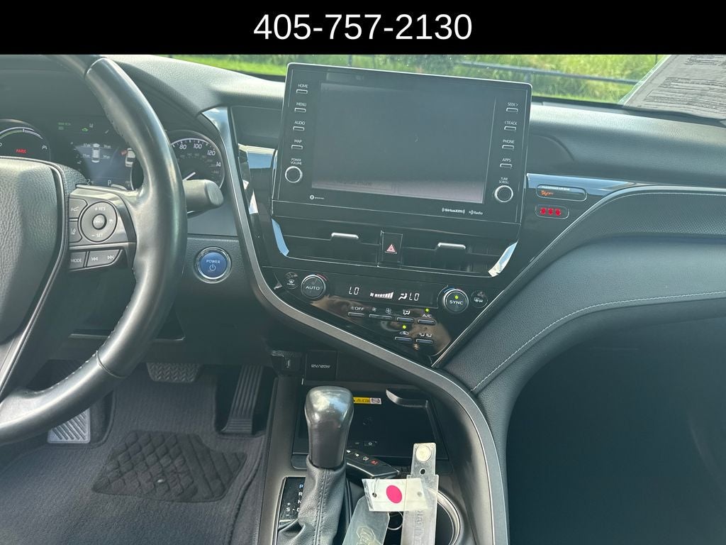 2022 Toyota Camry Hybrid XSE