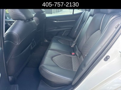 2022 Toyota Camry Hybrid XSE