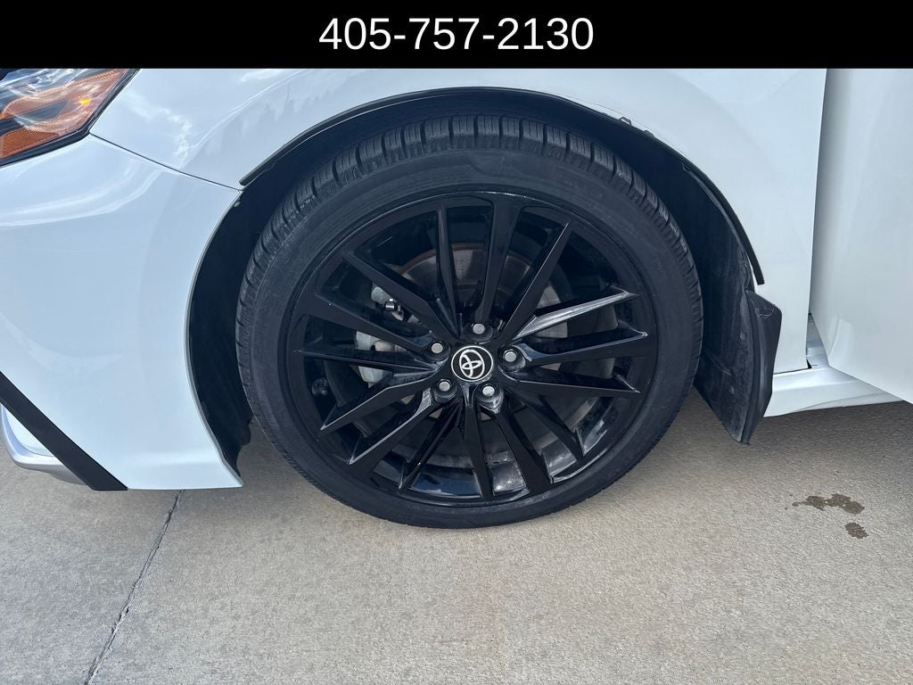 2022 Toyota Camry Hybrid XSE