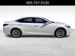 2020 Lexus ES 300h Ultra Luxury