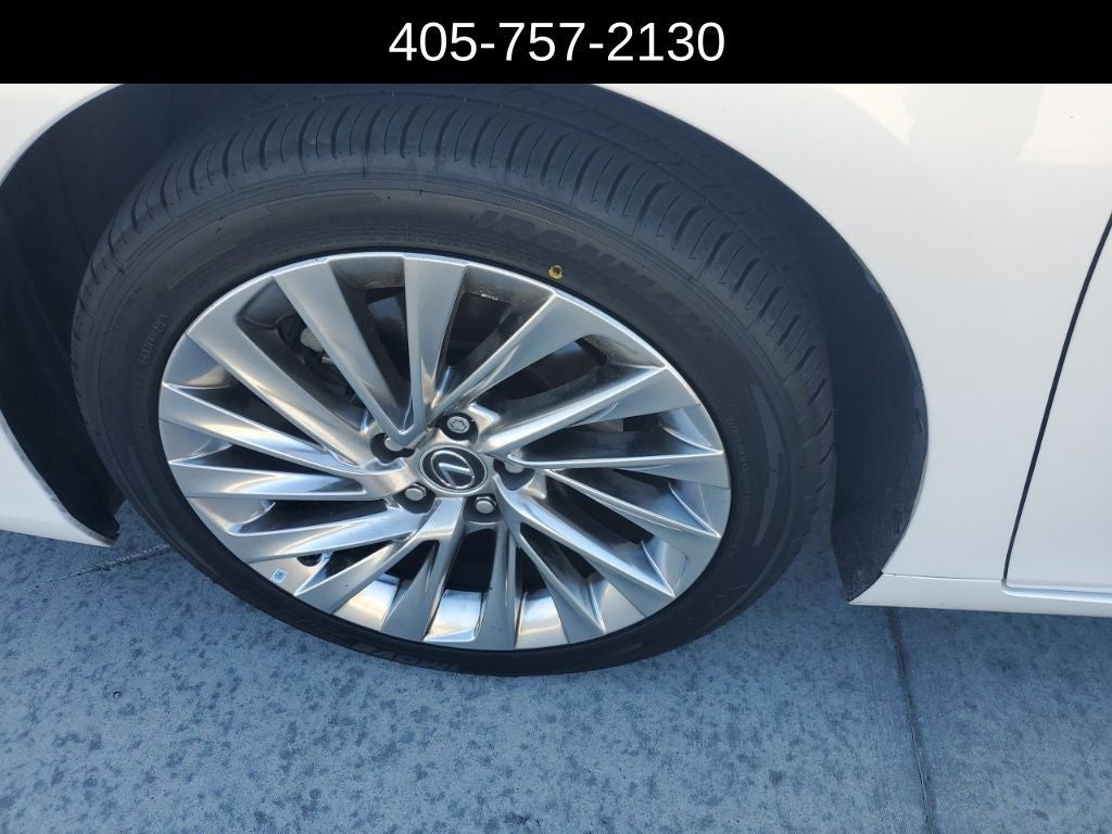2022 Lexus ES 350 Ultra Luxury