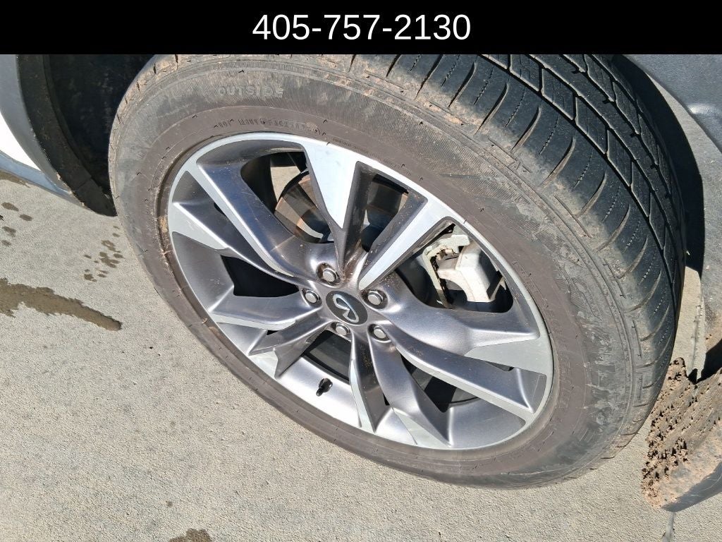 2022 INFINITI QX60 LUXE