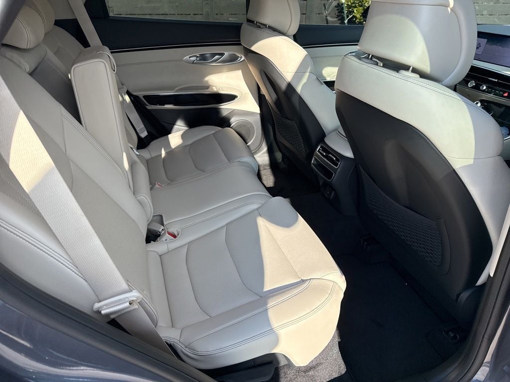 2026 Genesis GV70 2.5T