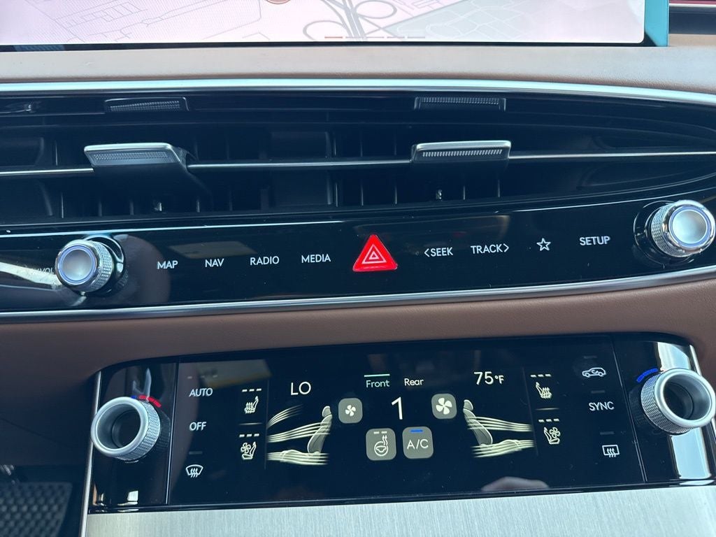 2026 Genesis GV70 2.5T Advanced