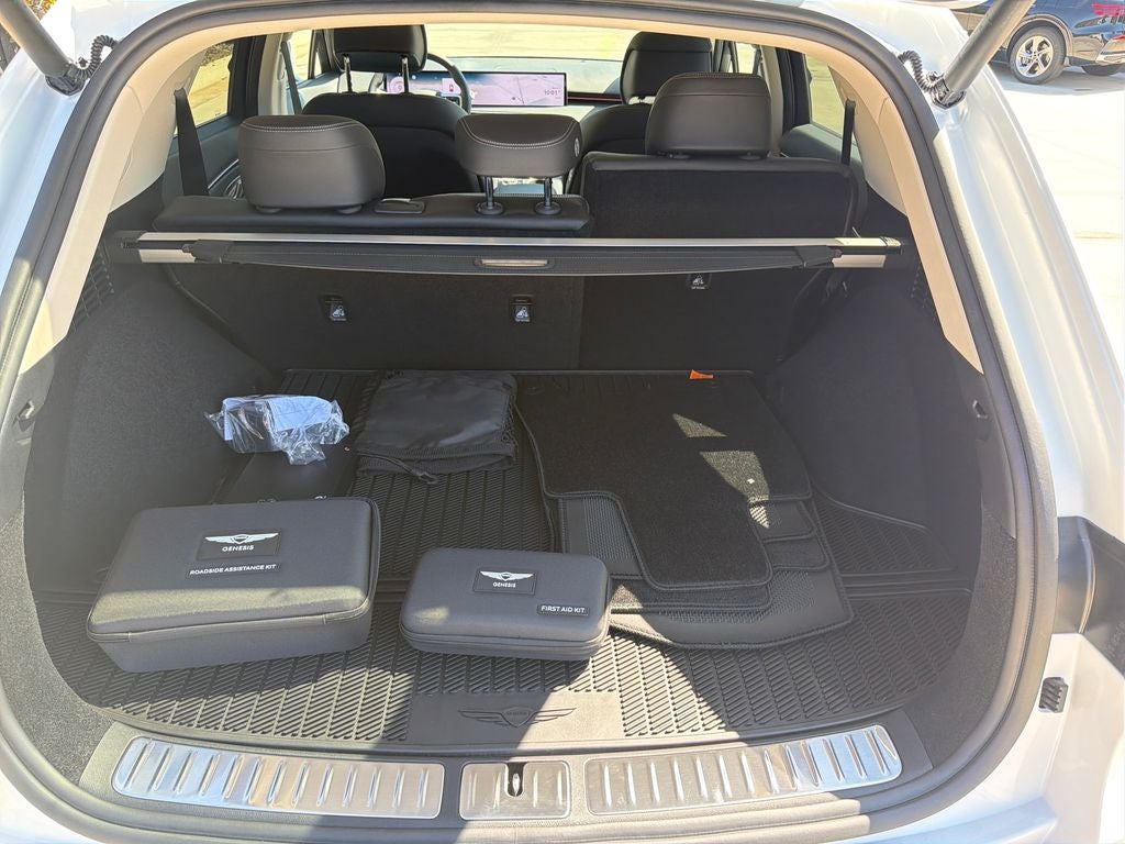 2026 Genesis GV70 2.5T Advanced