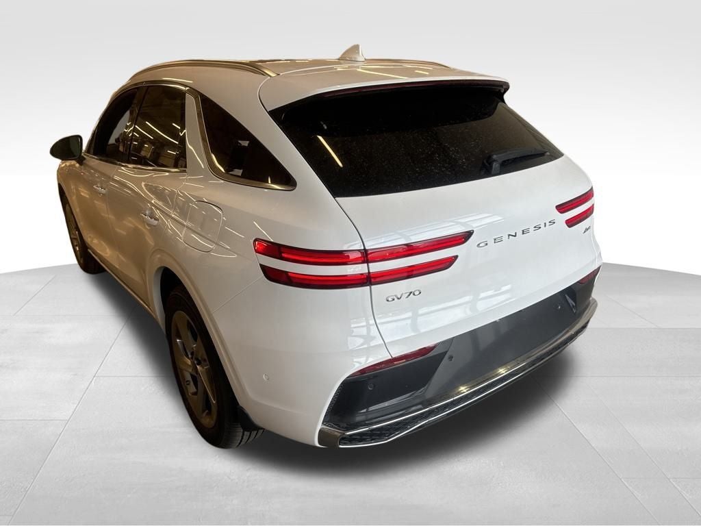 2026 Genesis GV70 2.5T Advanced