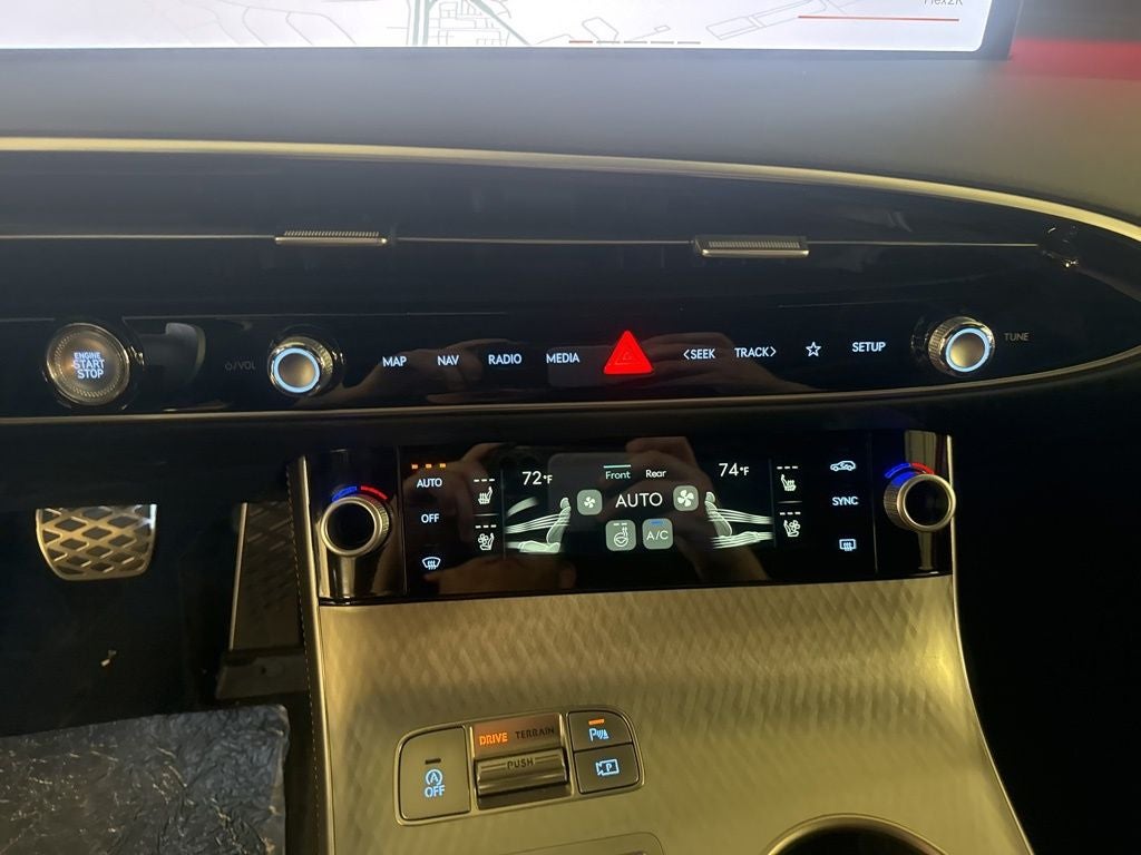 2026 Genesis GV70 2.5T Sport Prestige