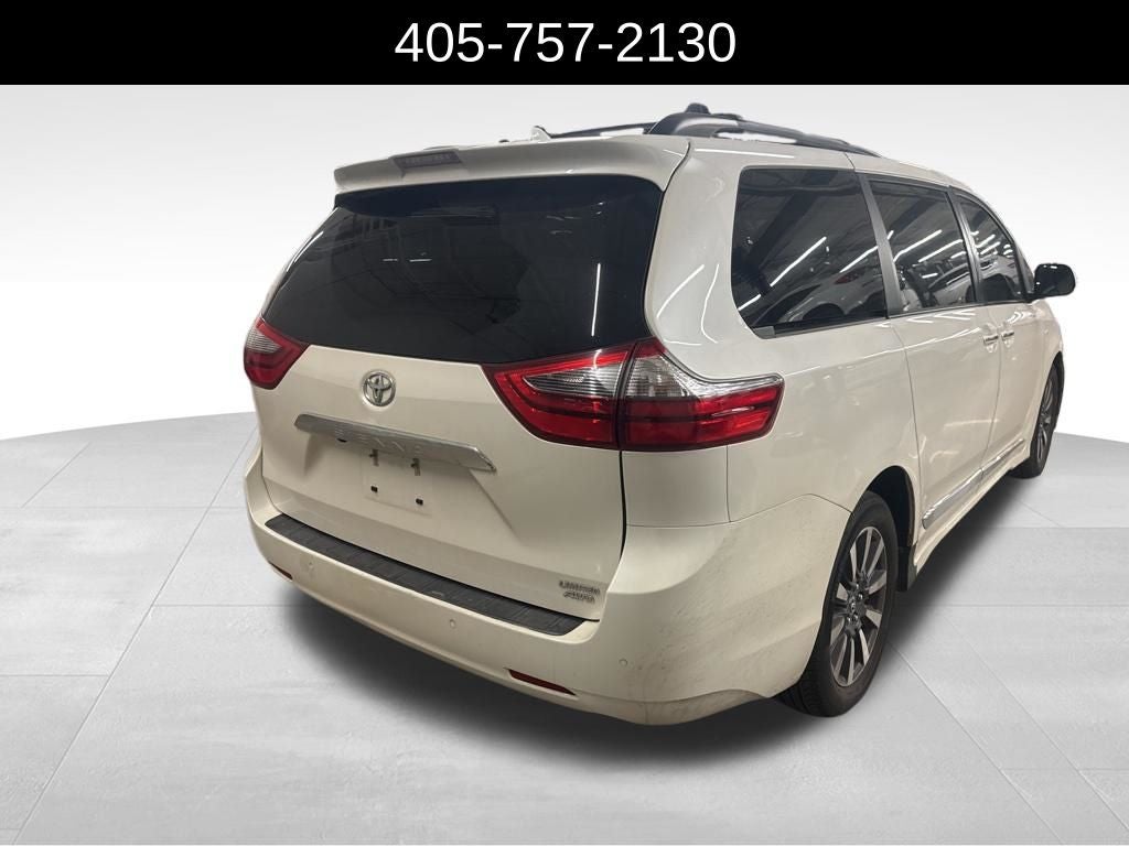2020 Toyota Sienna Limited Premium 7 Passenger