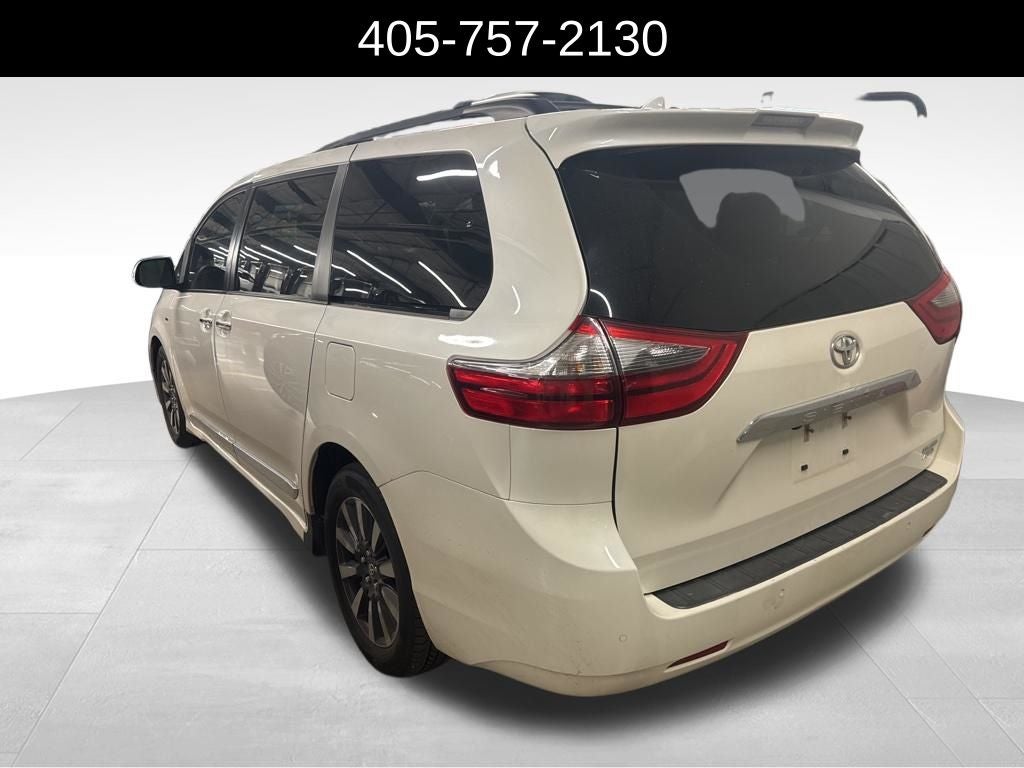 2020 Toyota Sienna Limited Premium 7 Passenger