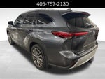 2020 Toyota Highlander Platinum