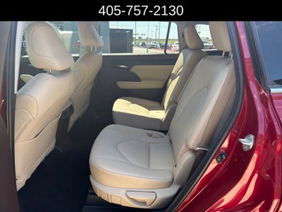 2020 Toyota Highlander XLE