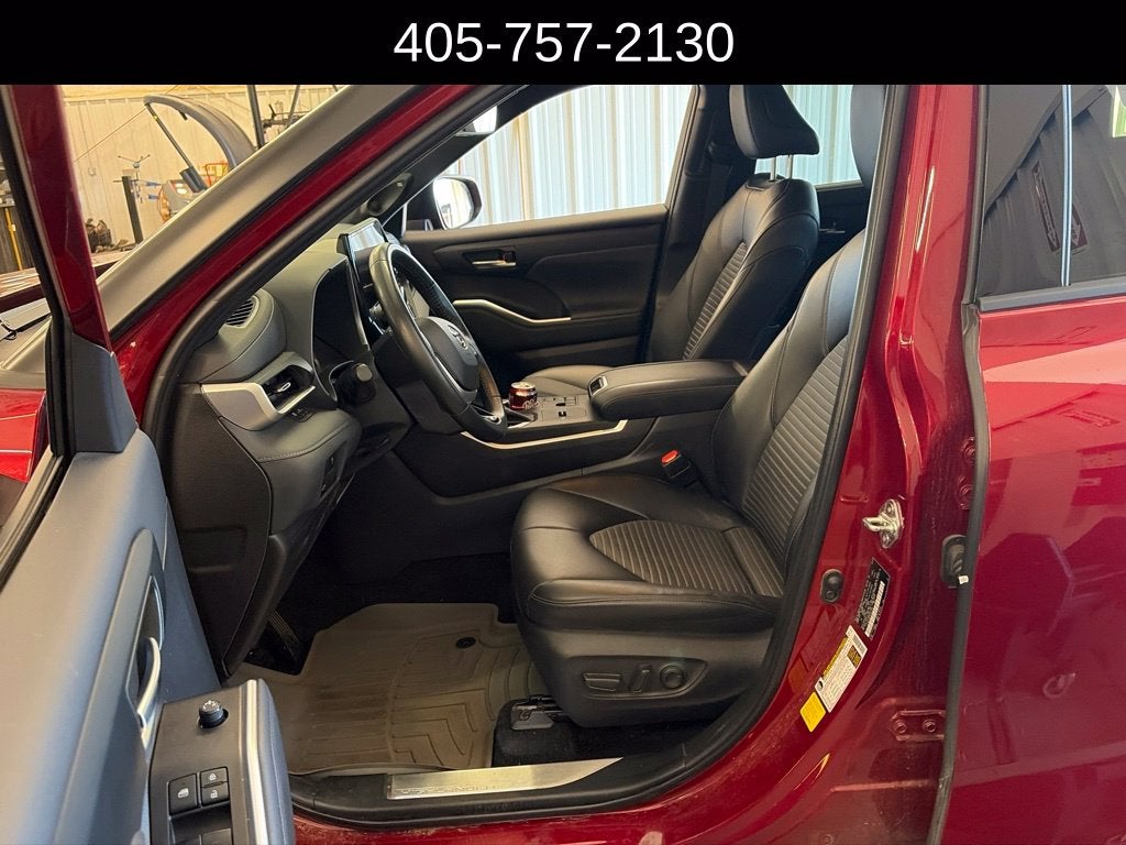2023 Toyota Highlander XSE