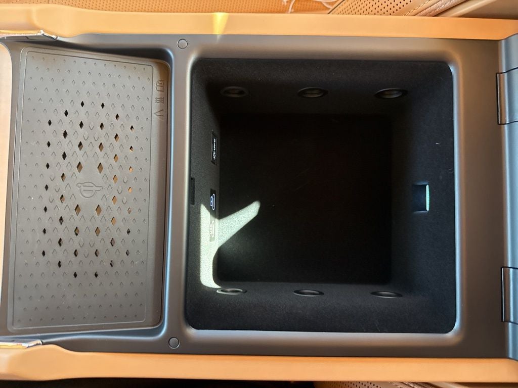 2026 Genesis G90 3.5T e-SC