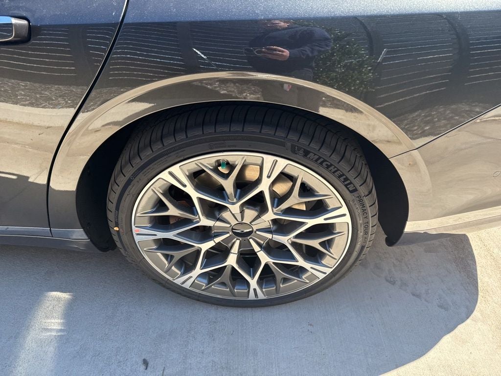 2026 Genesis G90 3.5T e-SC