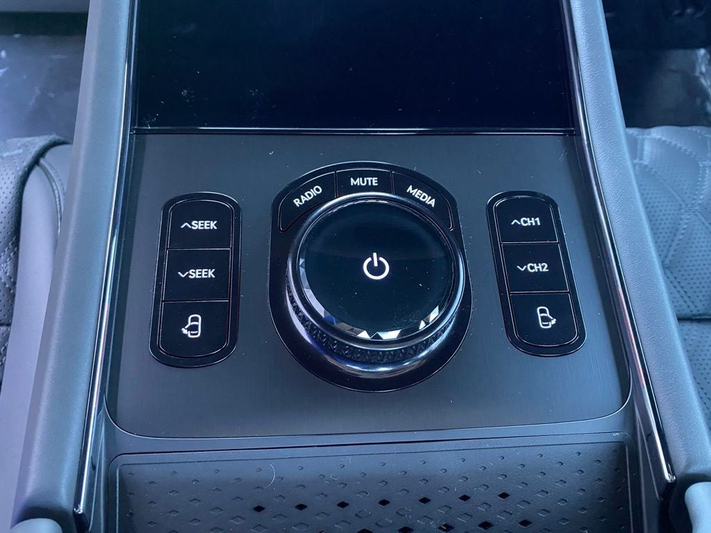 2026 Genesis G90 3.5T e-SC