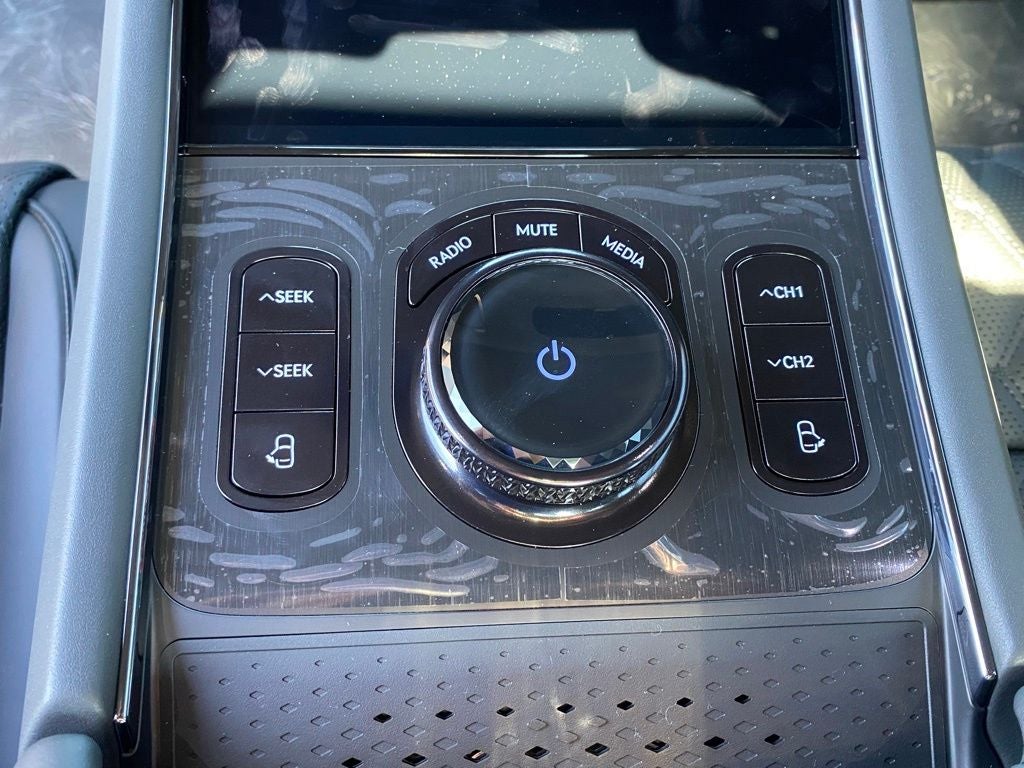 2026 Genesis G90 3.5T e-SC