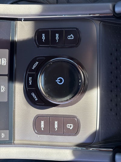 2026 Genesis G90 3.5T e-SC