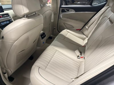 2026 Genesis G70 2.5T Prestige