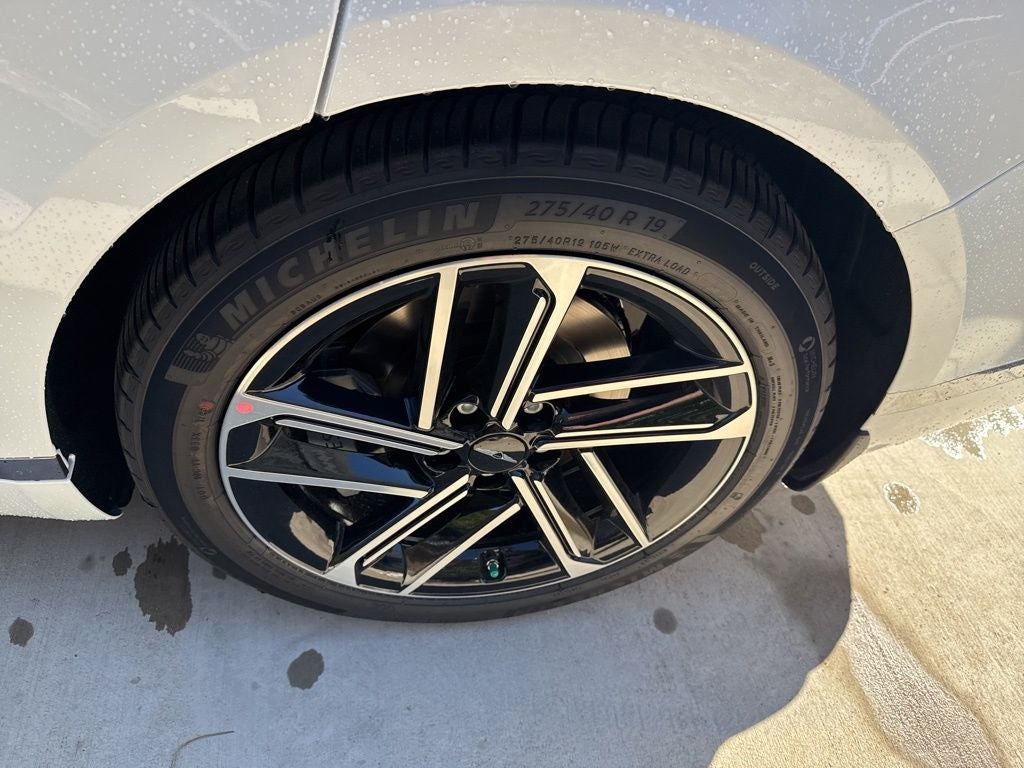 2026 Genesis G80 2.5T