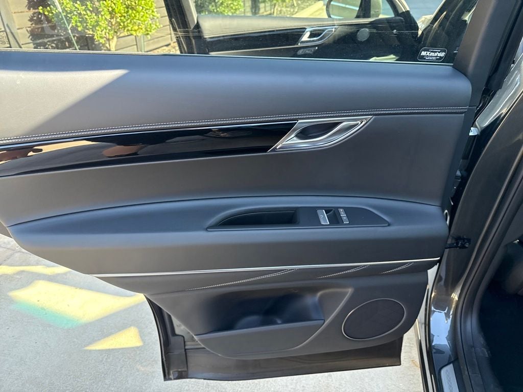 2026 Genesis GV80 2.5T