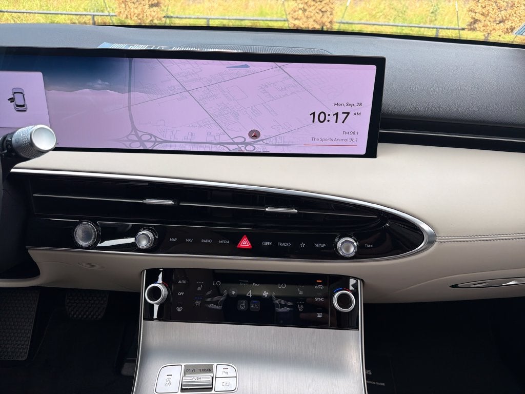 2027 Genesis GV80 2.5T Prestige