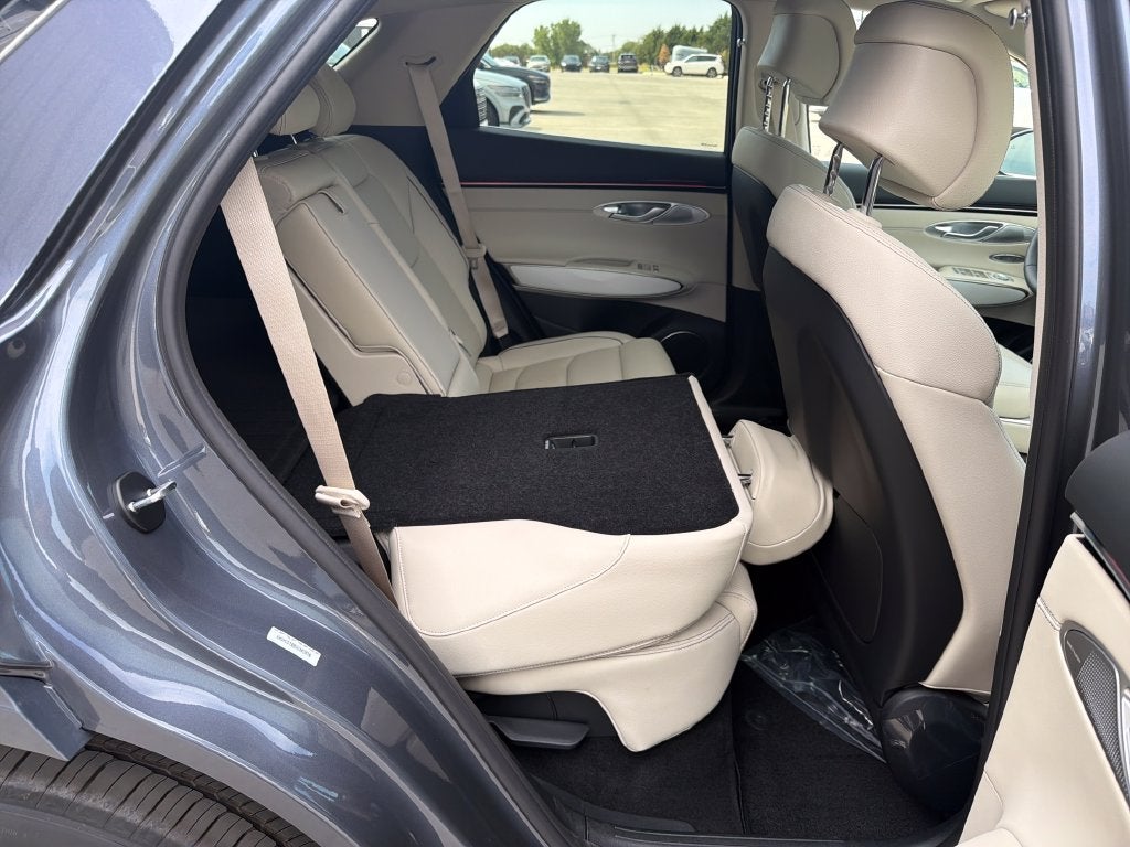 2027 Genesis GV80 2.5T Prestige