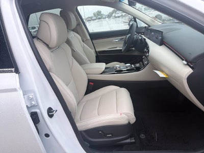 2027 Genesis GV70 2.5T