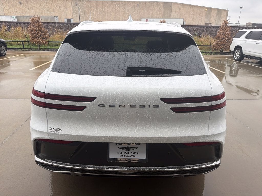 2027 Genesis GV70 2.5T