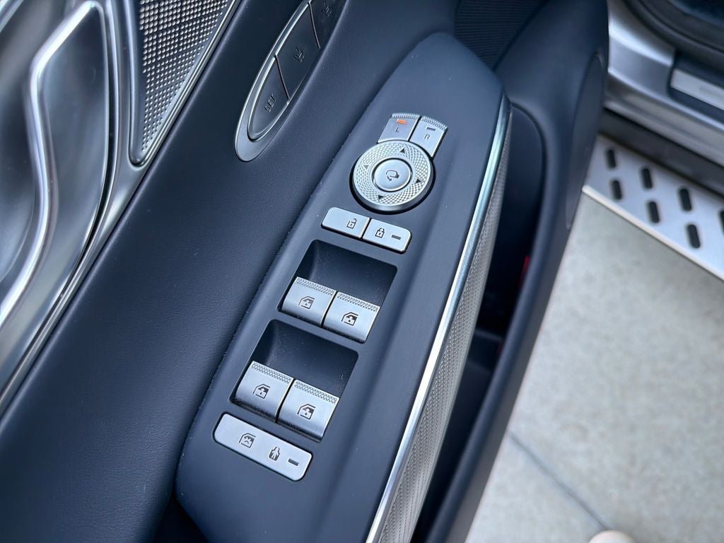 2023 Genesis GV70 2.5T Sport Prestige CERTIFIED