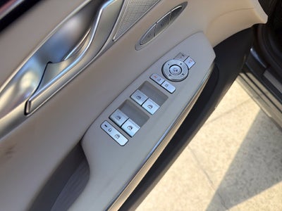 2027 Genesis GV70 2.5T Select