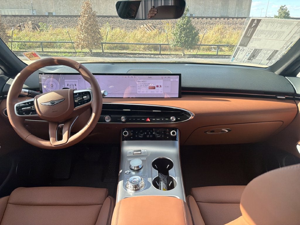 2027 Genesis GV70 2.5T Advanced