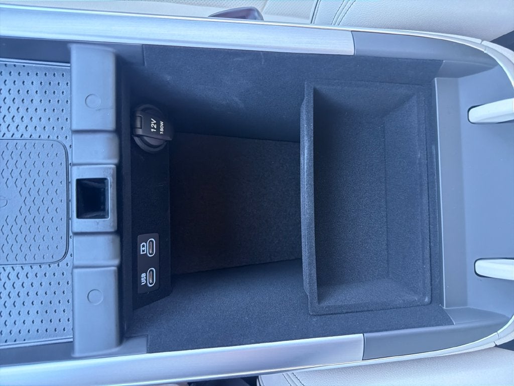 2027 Genesis GV70 2.5T Advanced