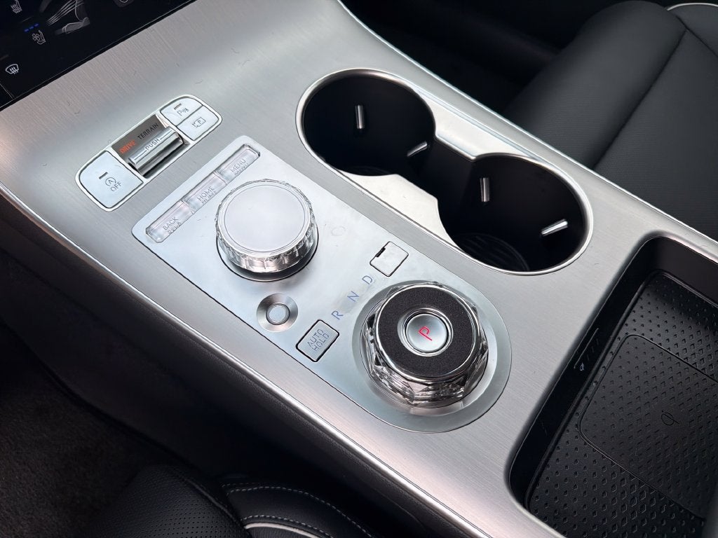2027 Genesis GV70 2.5T Advanced