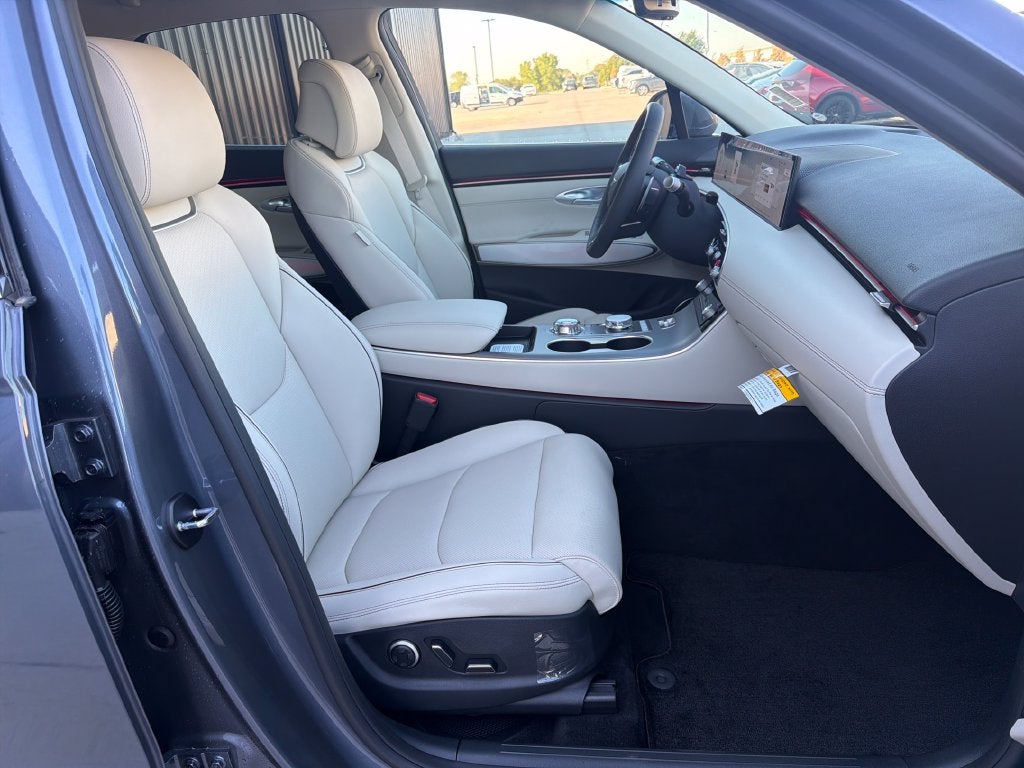 2027 Genesis GV70 2.5T Advanced