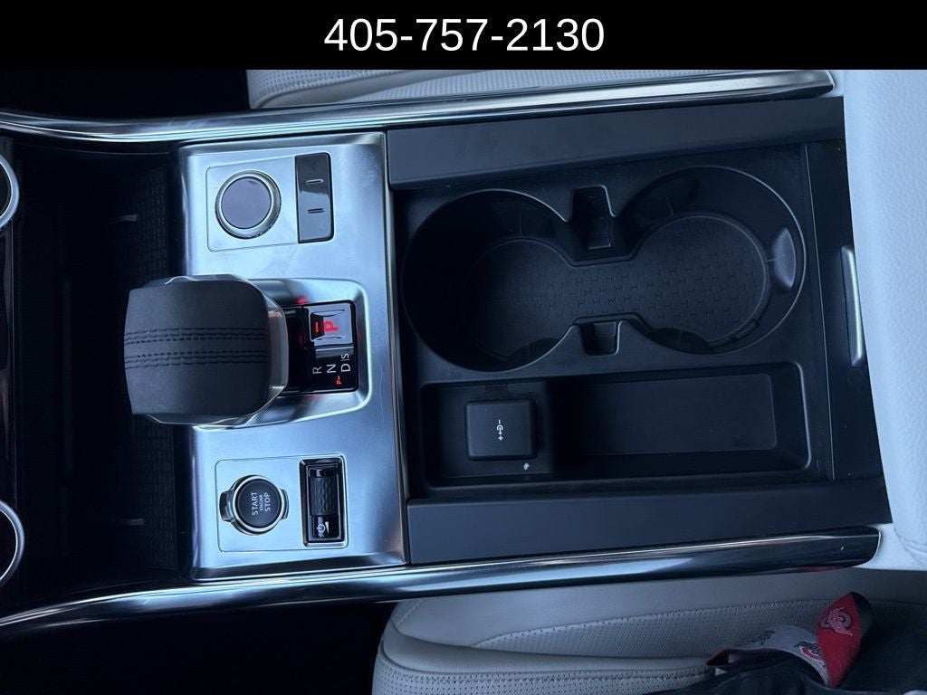 2024 Jaguar XF R-Dynamic SE