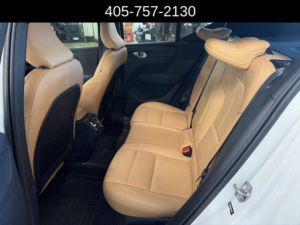 2021 Volvo XC40 T5 Inscription