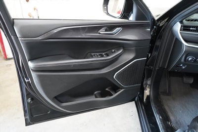 2022 Jeep Grand Cherokee Altitude