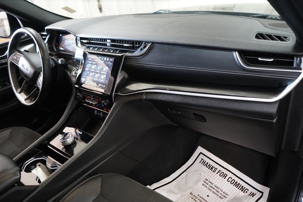 2022 Jeep Grand Cherokee Altitude