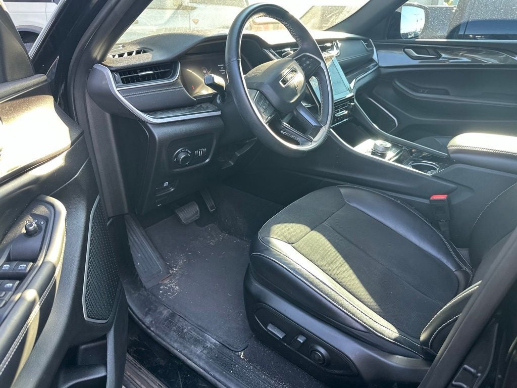 2022 Jeep Grand Cherokee Altitude
