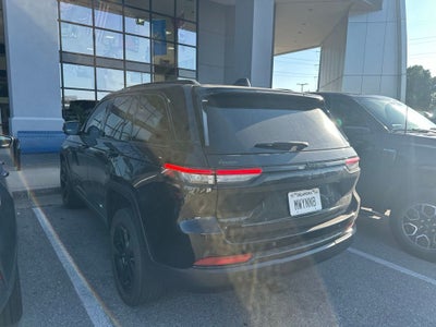 2022 Jeep Grand Cherokee Altitude
