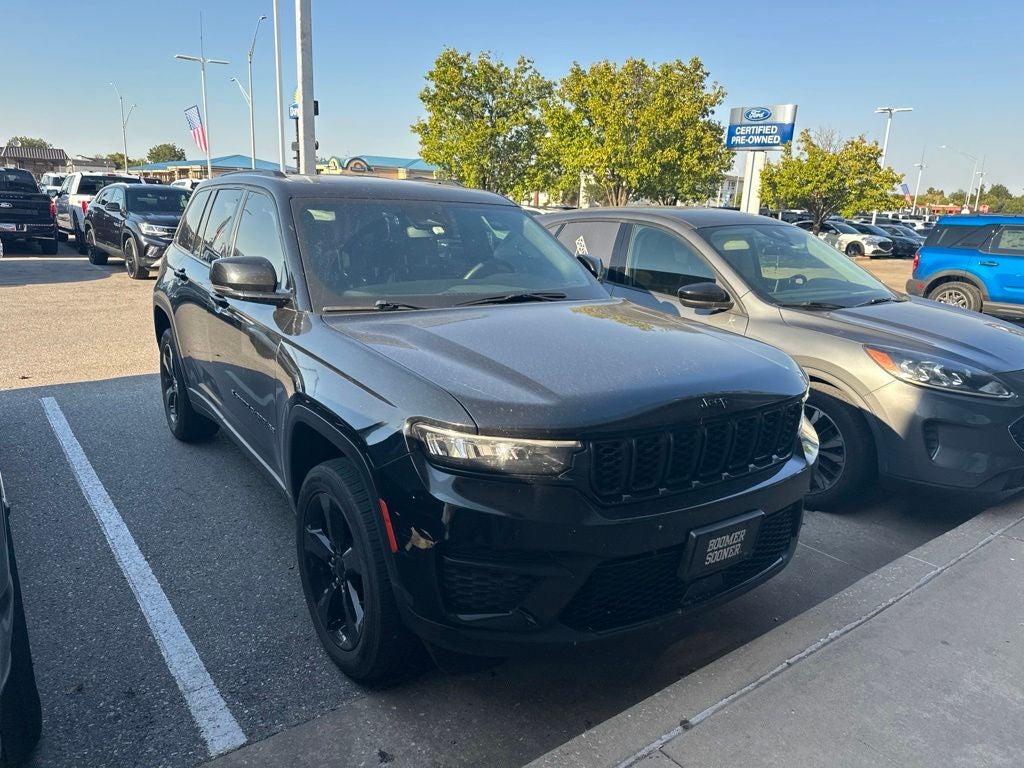 2022 Jeep Grand Cherokee Altitude