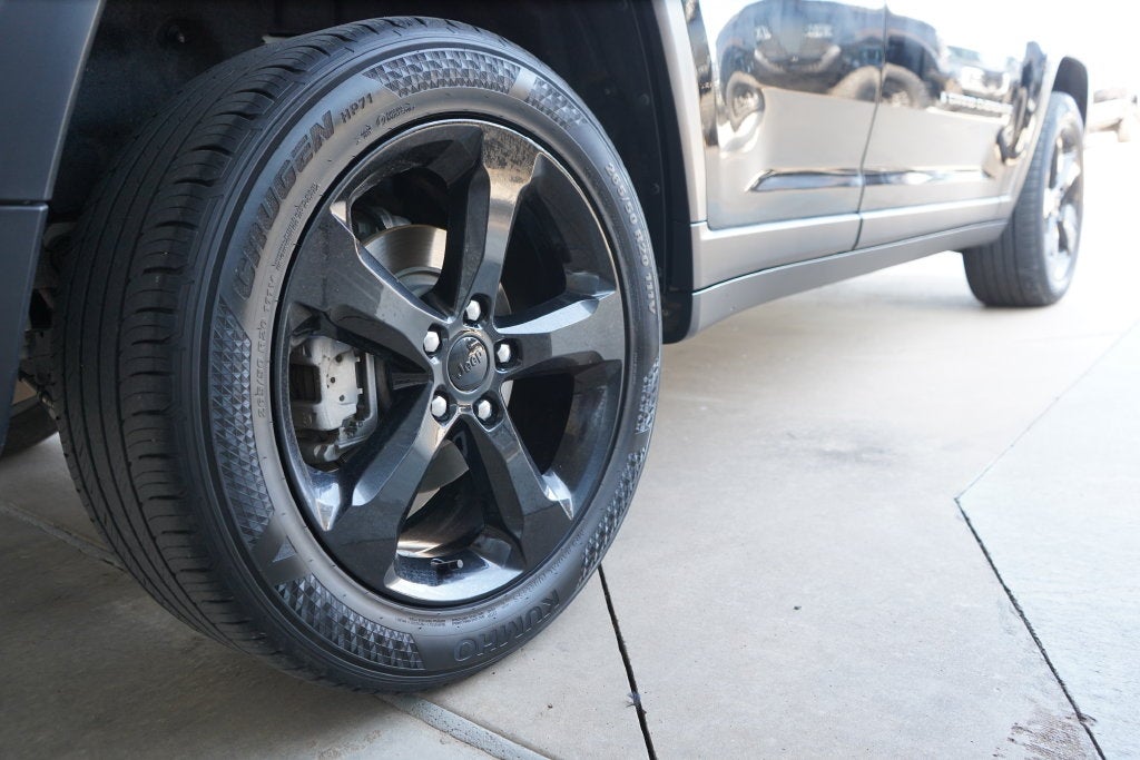 2022 Jeep Grand Cherokee Altitude